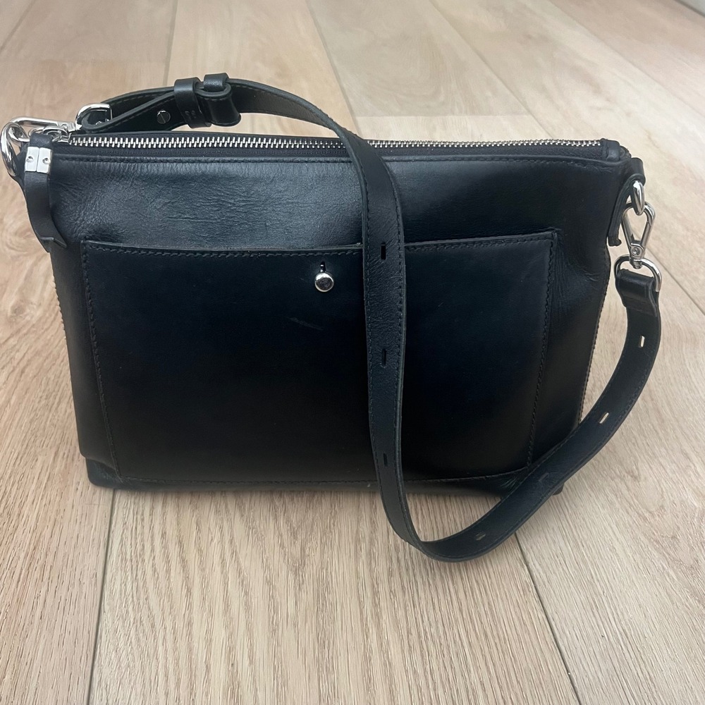 Madewell Black Leather Crossbody Bag Silver Hardware Adjustable Strap Minimalist